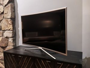 Curved TV