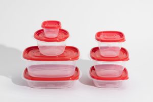 Plastic Containers 